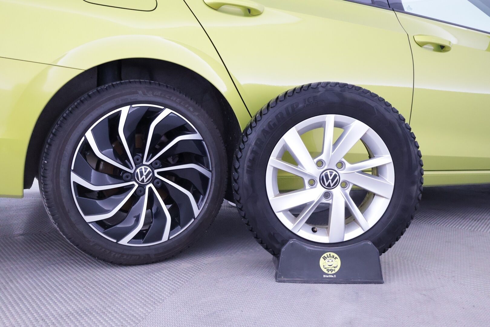 Volkswagen Golf 2021 Variant Comfort 1,5 eTSI 96 kW MHEV DSG - | Webasto | Vetokoukku | Lohko | ACC | S.Luukku | P.Kamera | Digimittaristo | LED |