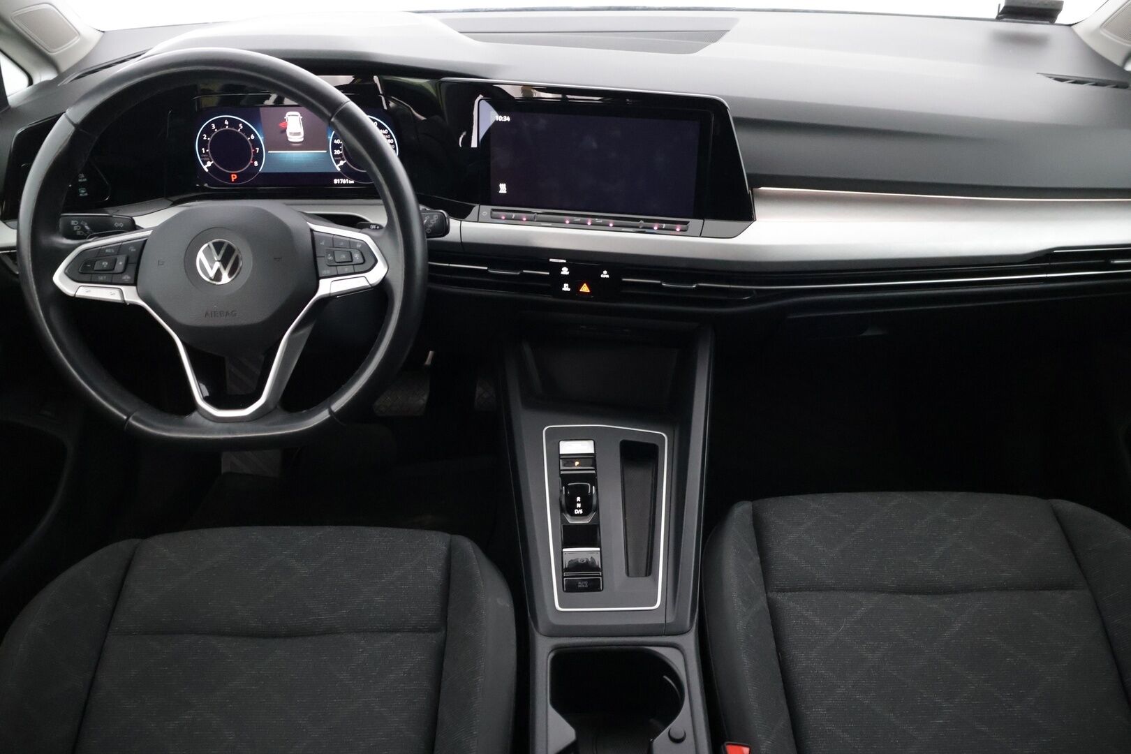 Volkswagen Golf 2021 Variant Comfort 1,5 eTSI 96 kW MHEV DSG - | Webasto | Vetokoukku | Lohko | ACC | S.Luukku | P.Kamera | Digimittaristo | LED |