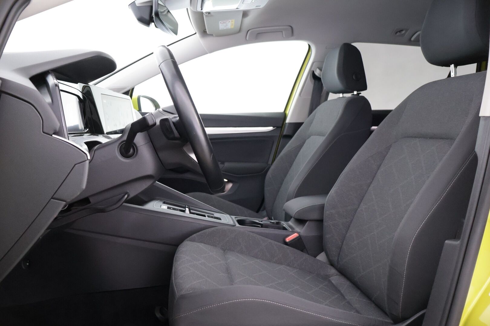 Volkswagen Golf 2021 Variant Comfort 1,5 eTSI 96 kW MHEV DSG - | Webasto | Vetokoukku | Lohko | ACC | S.Luukku | P.Kamera | Digimittaristo | LED |