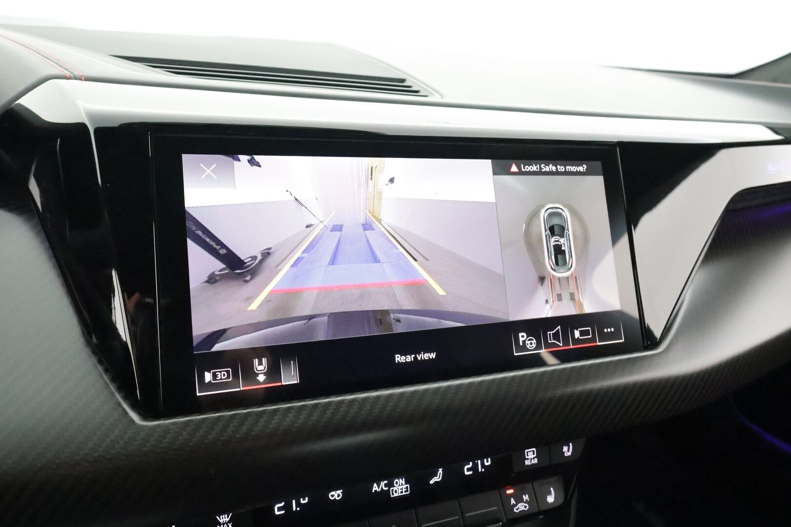 Audi E-TRON GT RS 2022 quattro RS Design Red * ACC / HUD / B&O / Hierovat&Ilmastoidut penkit / Ilma-alusta / Night Vision / Laser Light / ILP / 360° * - Hiilikuitu - paketti / Kahdet renkaat aluvanteilla / Merkkihuollettu / Supervarusteet - HULLUT AVAJAISHULINAT KORKOTARJOUS 3,29 %