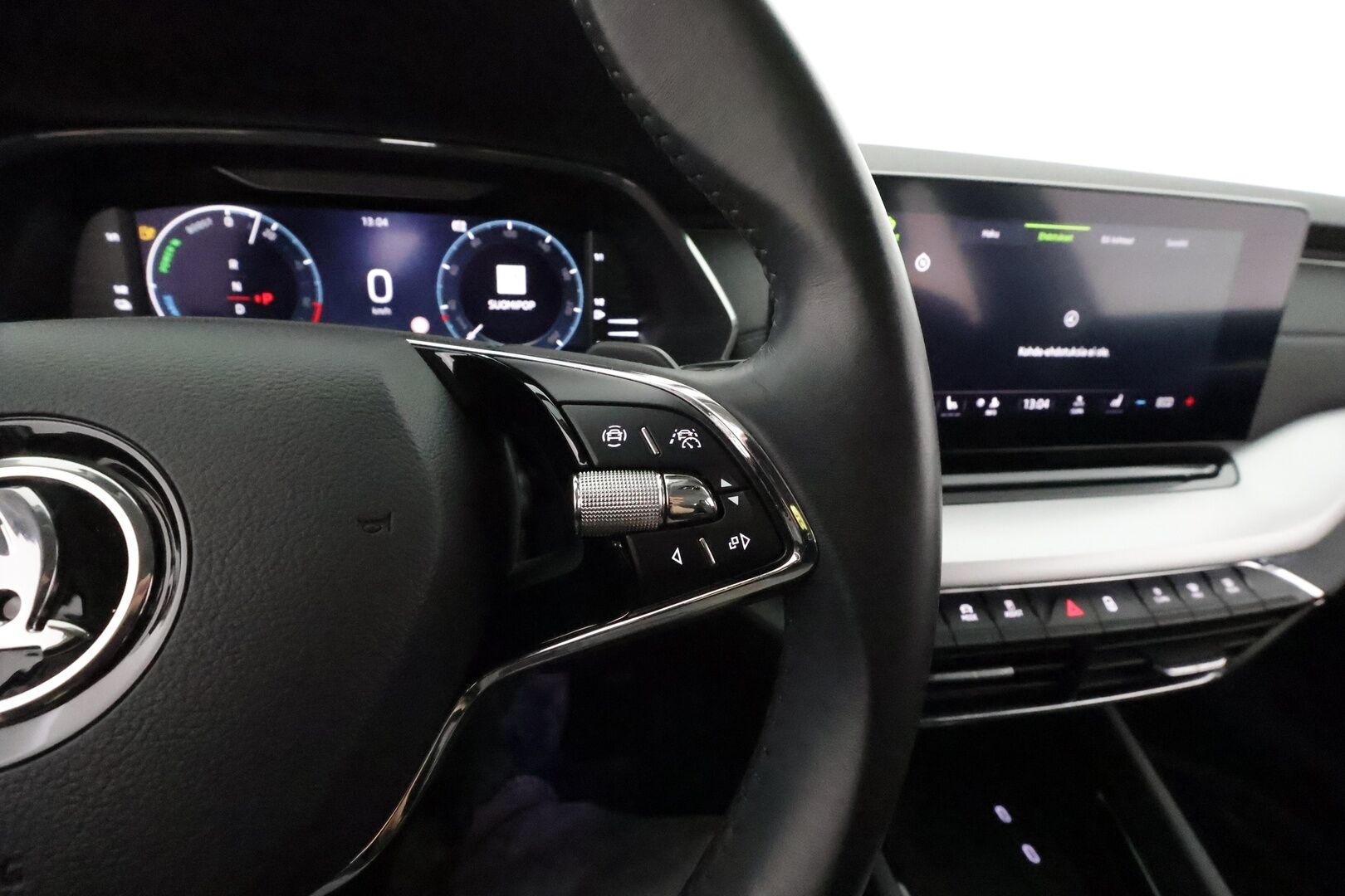 Skoda Octavia 2021 Combi 1.4 TSI PHEV Style iV DSG Autom. ** Webasto / Adapt.Vakkari / Matrix-LED / P.Kamera / Canton / Muistipenkki ** - 2x Latauskaapelit / Kahdet renkaat / Akku Kuntotarkistettu!