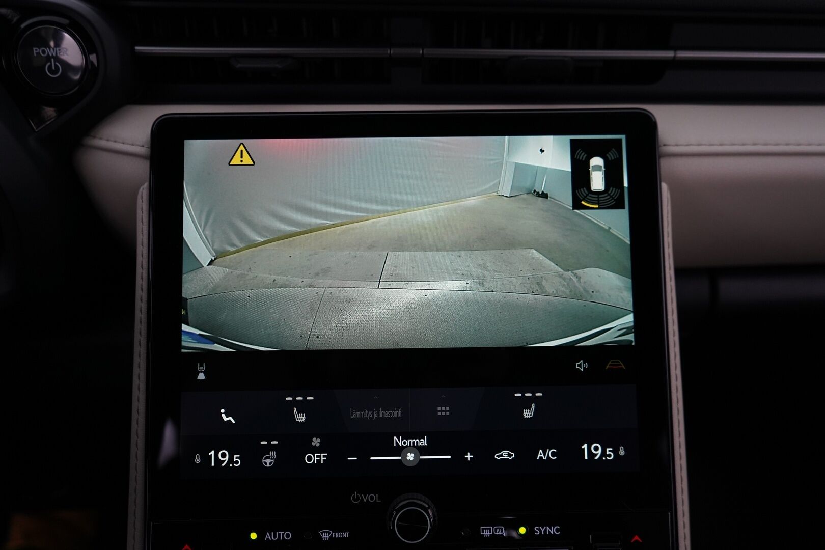 Lexus LBX 2024 200h Launch Edition Elegant * ACC / Kamera / Nahkapenkit / Carplay / Ratinlämmitin * - 1.Om Suomi-auto / Kahdet Lexuksen vanteet / Merkkihuollettu