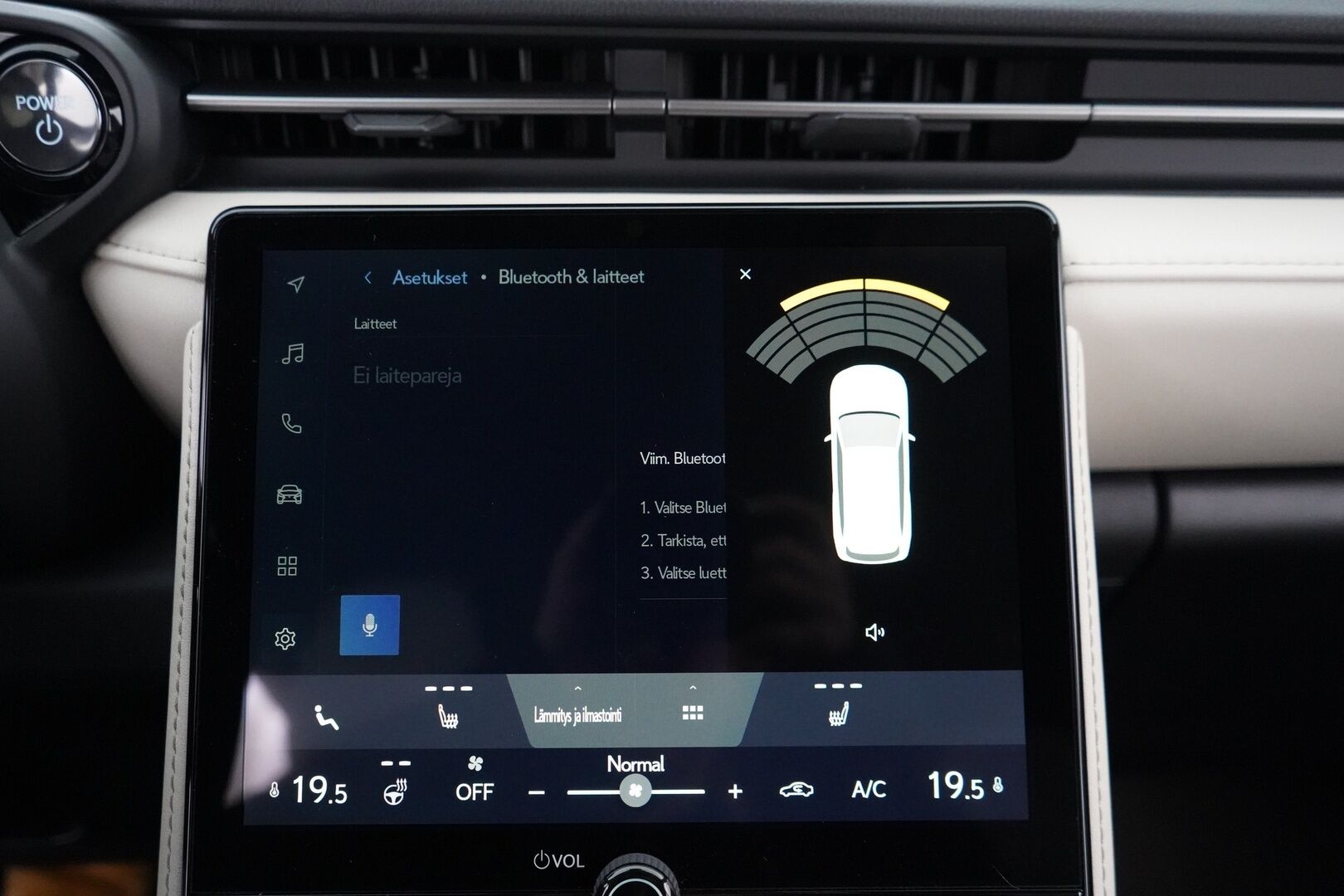 Lexus LBX 2025 200h Launch Edition Elegant * ACC / Kamera / Nahkapenkit / Carplay / Ratinlämmitin * - KATSO MIHIN KEVÄTHINTAAN! / 1.Om Suomi-auto / Kahdet Lexuksen vanteet / Merkkihuollettu - HULLUT AVAJAISHULINAT KORKOTARJOUS 3,29 %