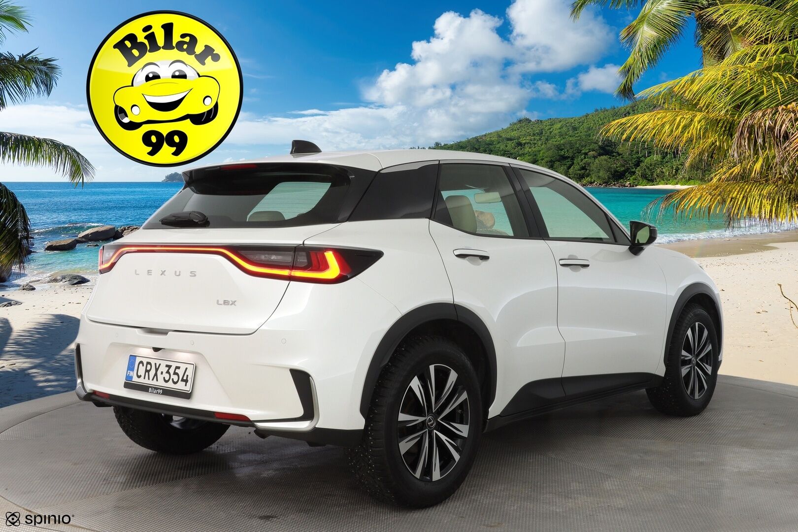 Lexus LBX 2024 200h Launch Edition Elegant * ACC / Kamera / Nahkapenkit / Carplay / Ratinlämmitin * - 1.Om Suomi-auto / Kahdet Lexuksen vanteet / Merkkihuollettu