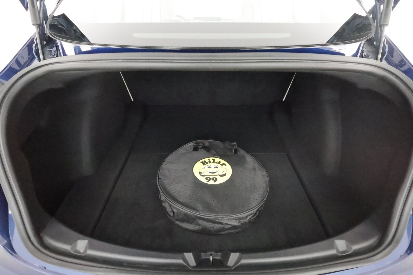 Tesla Model 3 2019 Standard Range ** Adapt.vakkari / P.kamera / Vaalea nahkasisusta / Lasikatto / Muistipenkki / Premium kaiuttimet