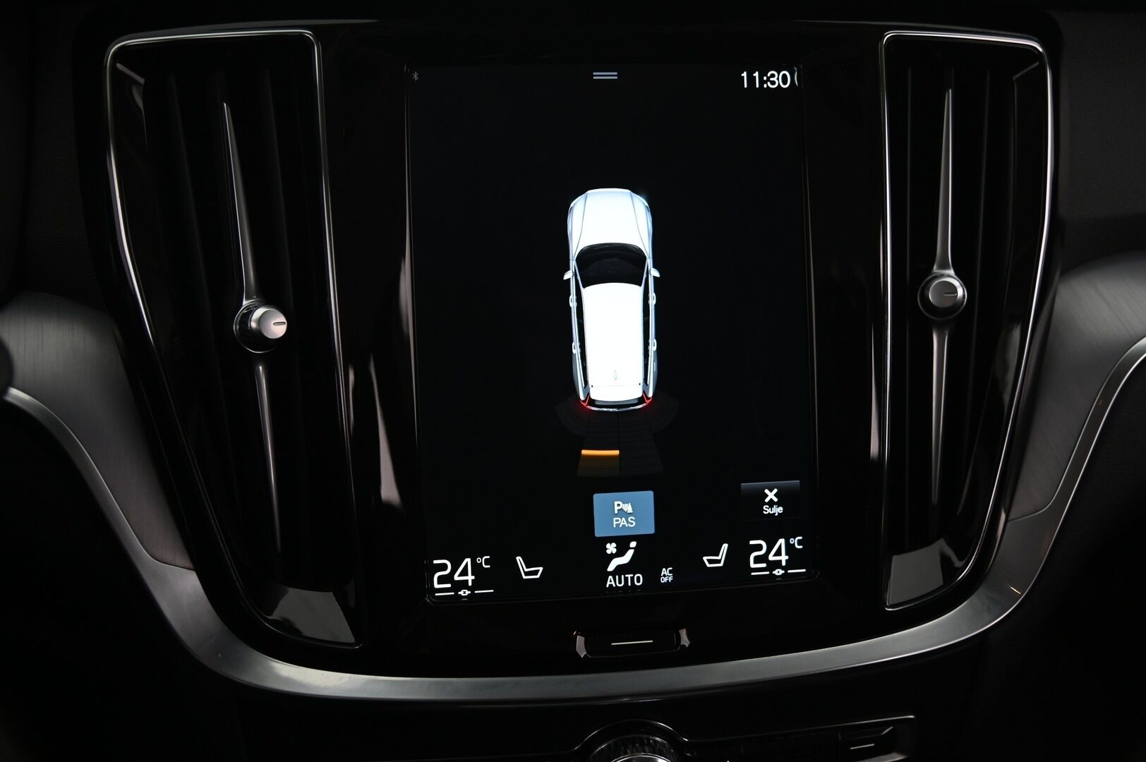 Volvo V60 Cross Country 2021 B4 AWD D-MHEV aut *ACC / Pa-lämmitin / Koukku / Voc / Kessy / Led* - Todella hyvät Nastarenkaat / Jakohihna tehty 06/2025 / Lämpöratti / Penkinlämmittimet edessä ja takana - HULLUT BLACKWEEK JATKOT - KORKOTARJOUS 2,49%