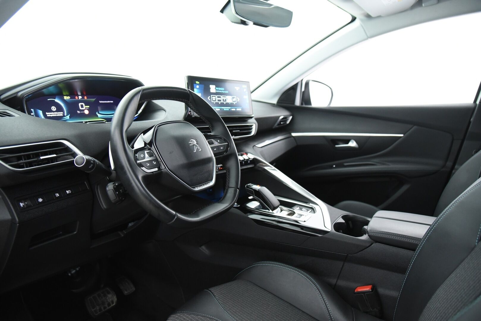 PEUGEOT 3008 2021 Allure Pack Motion Hybrid 225 EAT8-aut * Koukku / P-kamera / LED / Kaistavahti / Navi / Lämmitin / Apple & Android * - Facelift malli / 2x vanteet / P-kamera / LED - HULLUT AVAJAISHULINAT KORKOTARJOUS 3,29 %