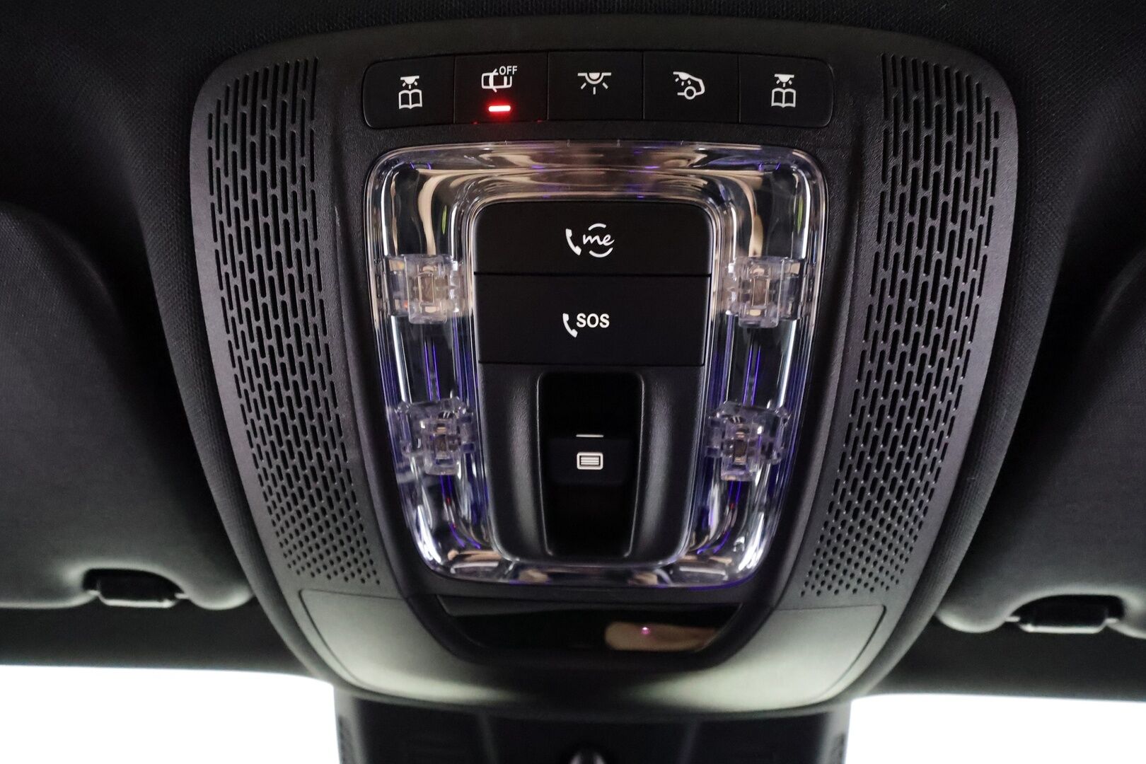 Mercedes-Benz EQA 2022 350 4MATIC Business AMG Line - | Distronic+ | Lisälämmitin | Koukku | HUD | Panorama | Widescreen | LED | 360-Kamera | Muistipenkit | Keyless | Kahdet Renkaat |
