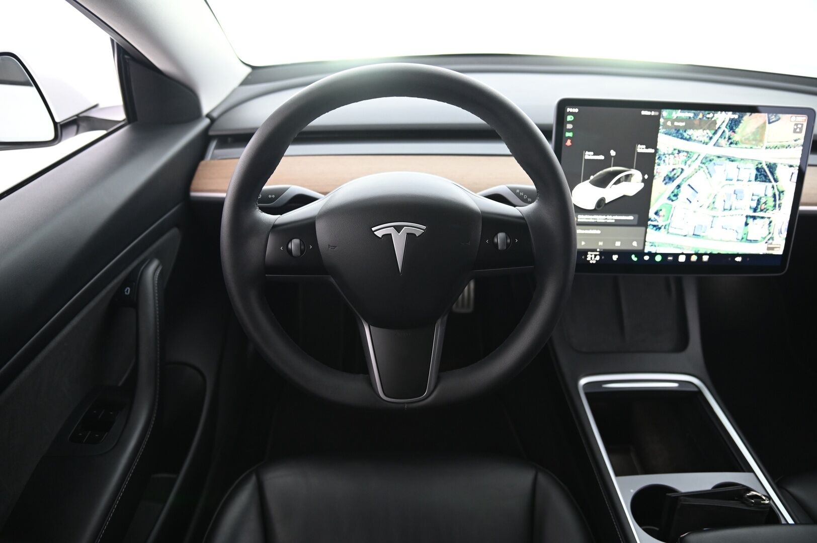 Tesla Model 3 2021 Tesla Model 3 Performance *Lasikatto / ILP / ACC / Matrix / Premium Audio * - 2x Latauskaapelit / Nahkasisusta / 2x Avain / Langaton Lataus - HULLU BLACKWEEK KORKOTARJOUS 2,49%