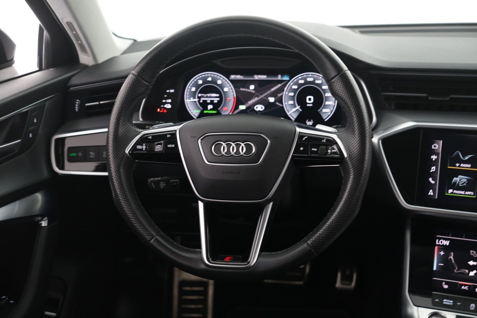 Audi A6 2021 Avant Business Sport S-Line 55 TFSI e quattro S-tronic - | ACC | P-kamera | Sporttipenkit | Koukku | Lasikattoluukku | Nahka-alcantara -sisusta | Keyless | 2x aluvanteet |