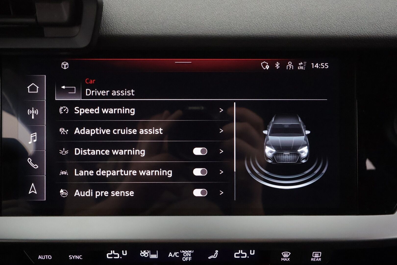 Audi A3 2021 Sportback 45 TFSI e 180kW ultra S tronic * LED / ACC / P.tutka / Navi / Kaistavahti / Sportpenkit * - 2x Latauskaapelit - HULLUT AVAJAISHULINAT KORKOTARJOUS 3,29 %