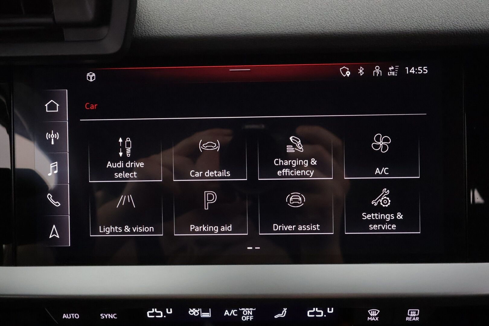 Audi A3 2021 Sportback 45 TFSI e 180kW ultra S tronic * LED / ACC / P.tutka / Navi / Kaistavahti / Sportpenkit * - 2x Latauskaapelit - HULLUT AVAJAISHULINAT KORKOTARJOUS 3,29 %