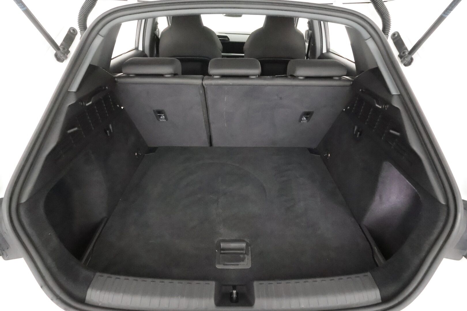 Audi A3 2021 Sportback Business 1,4 TFSI COD 110 kW ultra S tronic * LED / ACC / P.tutka / Navi / Kaistavahti / Sportpenkit * - 2x Latauskaapelit 