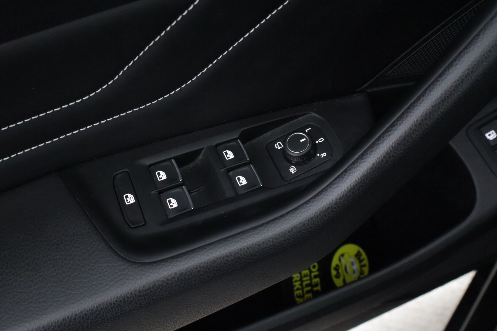 Volkswagen Passat 2021 Variant GTE Plug-In Hybrid 160 kW DSG-Aut. - Digimittari | Webasto | 360 Kamera | Navi | Koukku | ACC | Ergo-penkit | IQ Matrix LED | Hieronta kuljettajalla | SOH 90,3%