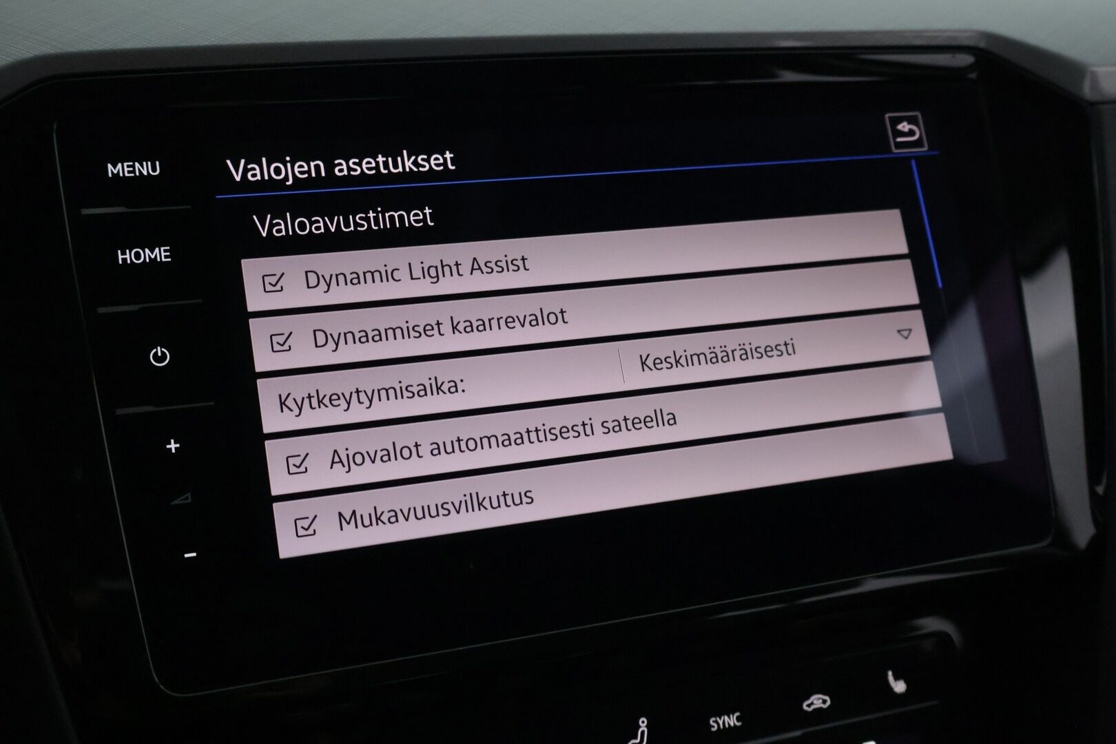 Volkswagen Passat 2021 Variant GTE Plug-In Hybrid 160 kW DSG-Aut. - Digimittari | Webasto | 360 Kamera | Navi | Koukku | ACC | Ergo-penkit | IQ Matrix LED | Hieronta kuljettajalla | SOH 90,3%