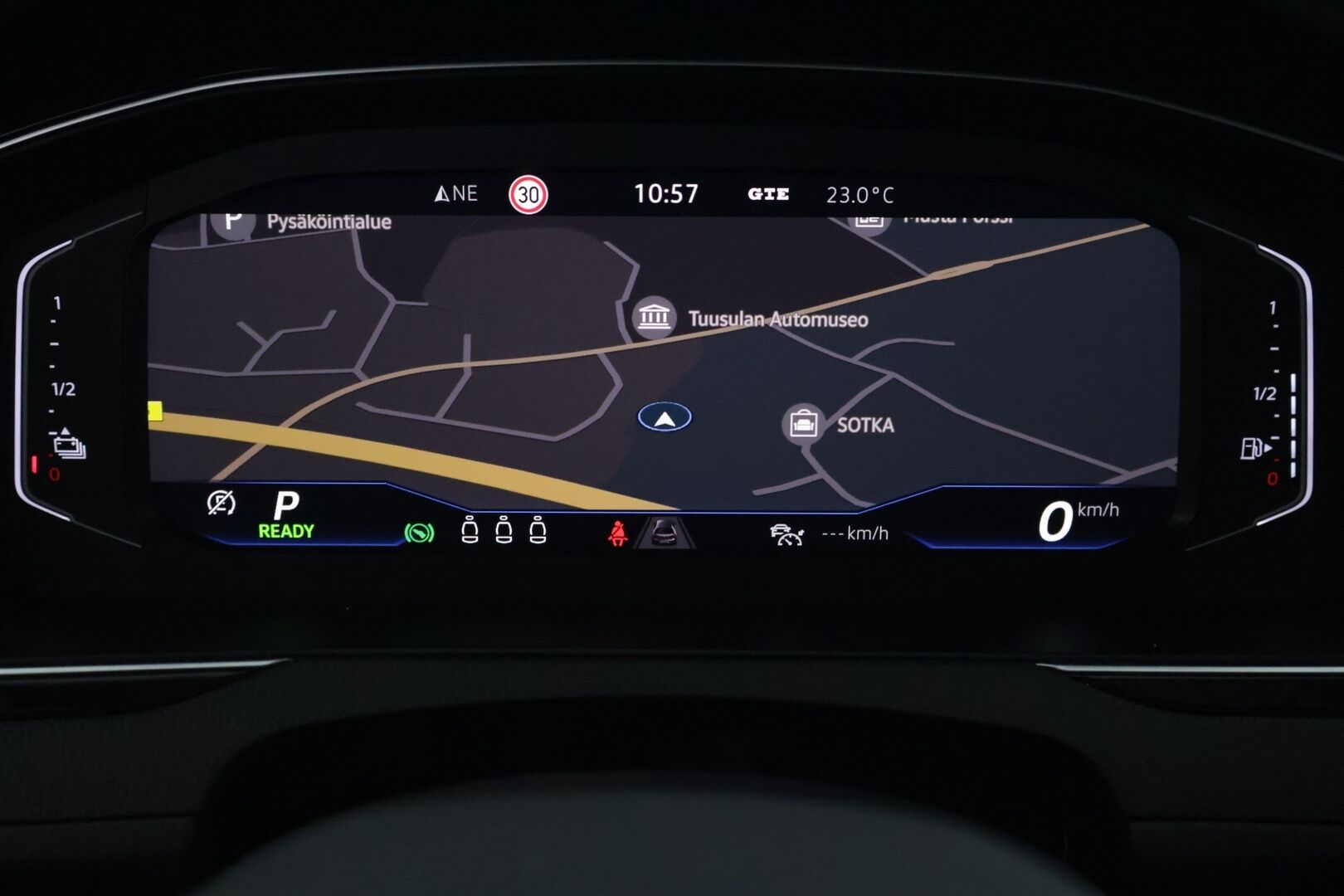 Volkswagen Passat 2021 Variant GTE Plug-In Hybrid 160 kW DSG-Aut. - Digimittari | Webasto | 360 Kamera | Navi | Koukku | ACC | Ergo-penkit | IQ Matrix LED | Hieronta kuljettajalla | SOH 90,3%
