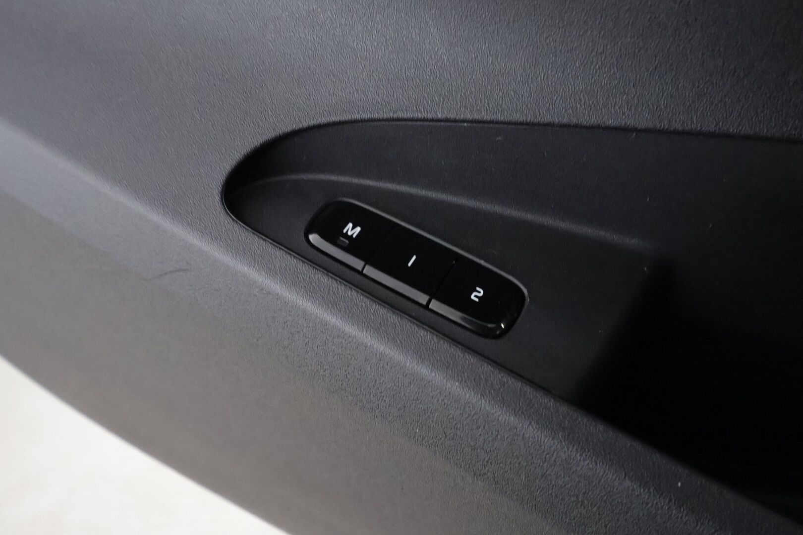 Polestar 2 2022 Long Range Dual Motor, 300kW, 78kWh - | ACC | Koukku | ILP | Pixel-LED | Lasikatto | H/K | 360-Kamera | Muistipenkki | Keyless | Apple&Android | Merkkihuollettu | Kahdet Renkaat |