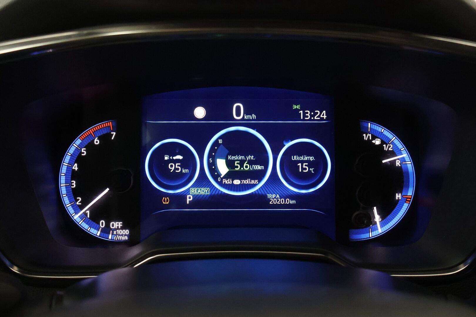 Toyota Corolla 2022 Touring Sports 1,8 Hybrid Active - | ACC | Koukku | P.kamera | HUD | LED | Ratinlämmitin |