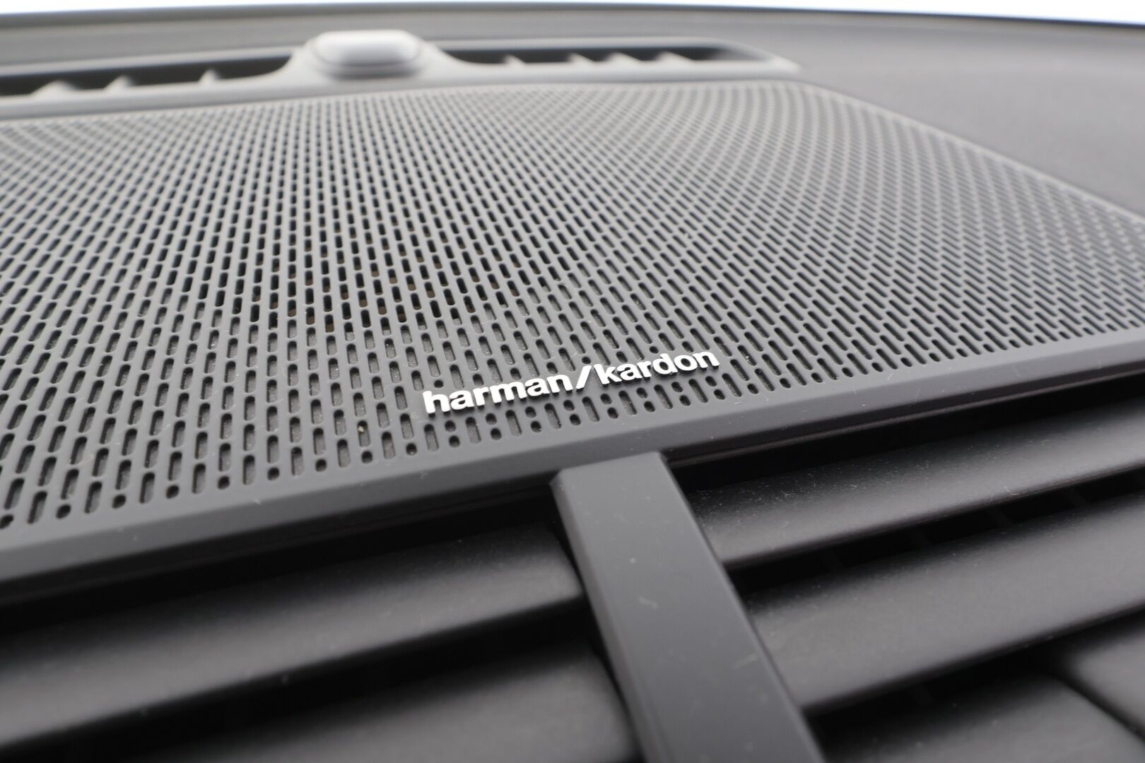 Polestar 2 2022 Standard Range Single Motor, 170kW, 69kWh - | ACC | ILP | Lasikatto | 360-Kamera | H/K | Muistipenkki | Ratinlämmitys | LED | Apple&Android | Keyless | Kahdet Renkaat |