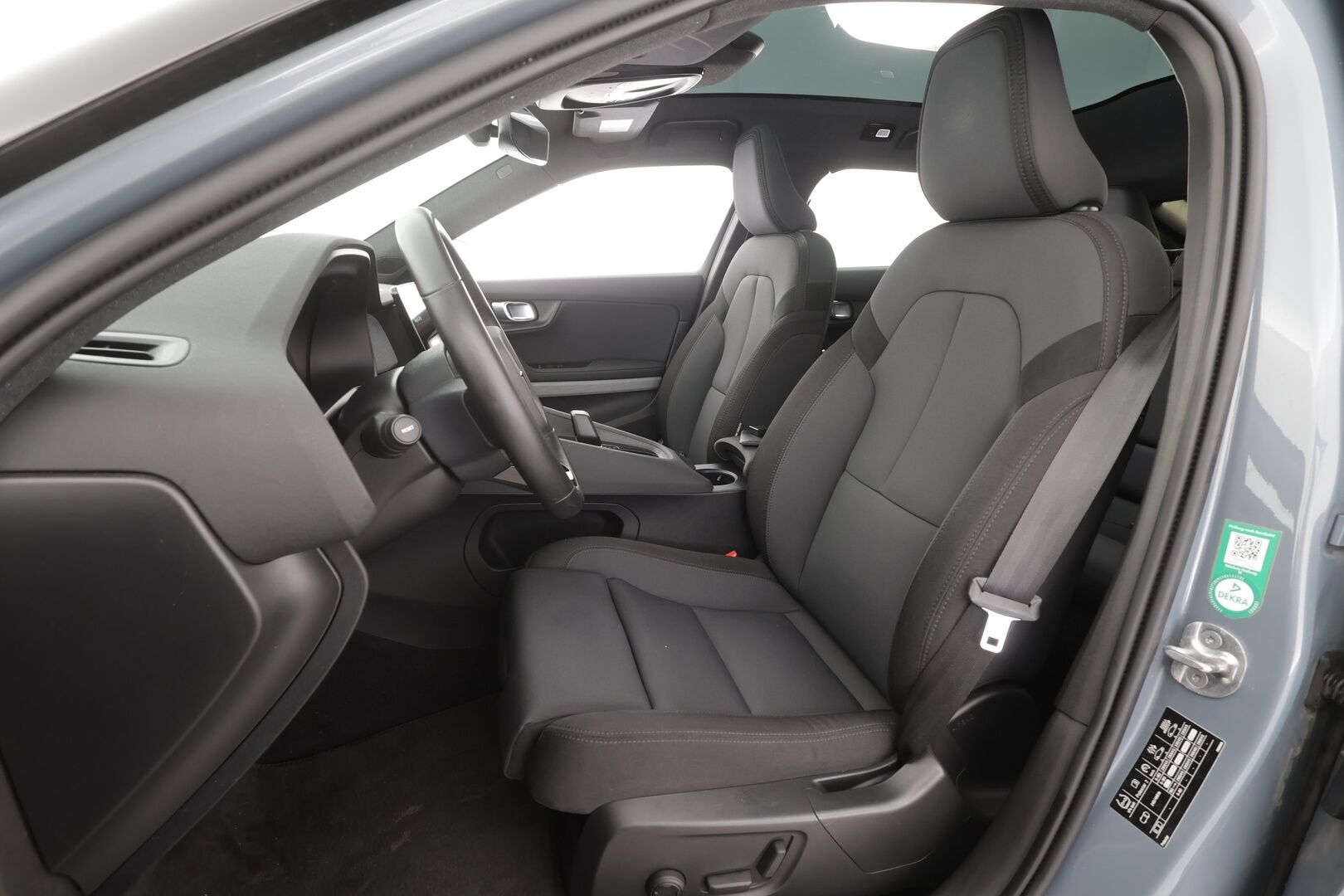 Polestar 2 2022 Standard Range Single Motor, 170kW, 69kWh - | ACC | ILP | Lasikatto | 360-Kamera | H/K | Muistipenkki | Ratinlämmitys | LED | Apple&Android | Keyless | Kahdet Renkaat |