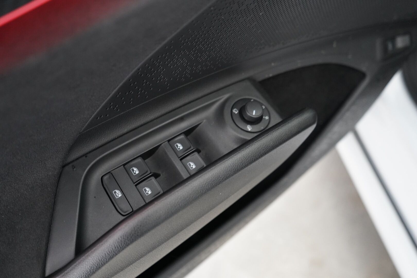 SKODA ENYAQ 2023 Coupe 80x 4X4 RS iV *Lämpöpumppu / Koukku / Lasikatto / Matrix-LED / ACC / Muistipenkki / Kamera* - SoH 92.5% / Kahdet Skodan vanteet / Merkkihuollettu / SUPER VARUSTEET!