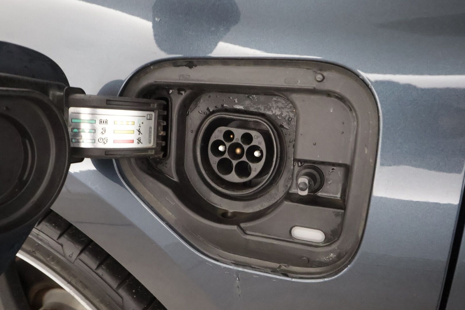 Cupra LEON SPORTSTOURER 2024 1,4 PHEV 180 kW e-HYBRID DSG - ACC | Puolinahat | DCC | Travel Assist | Side Assist | Kamera | Keyless | Sähk. takakontti | Lämm. ratti | Ambient light | 2x renkaat aluin 