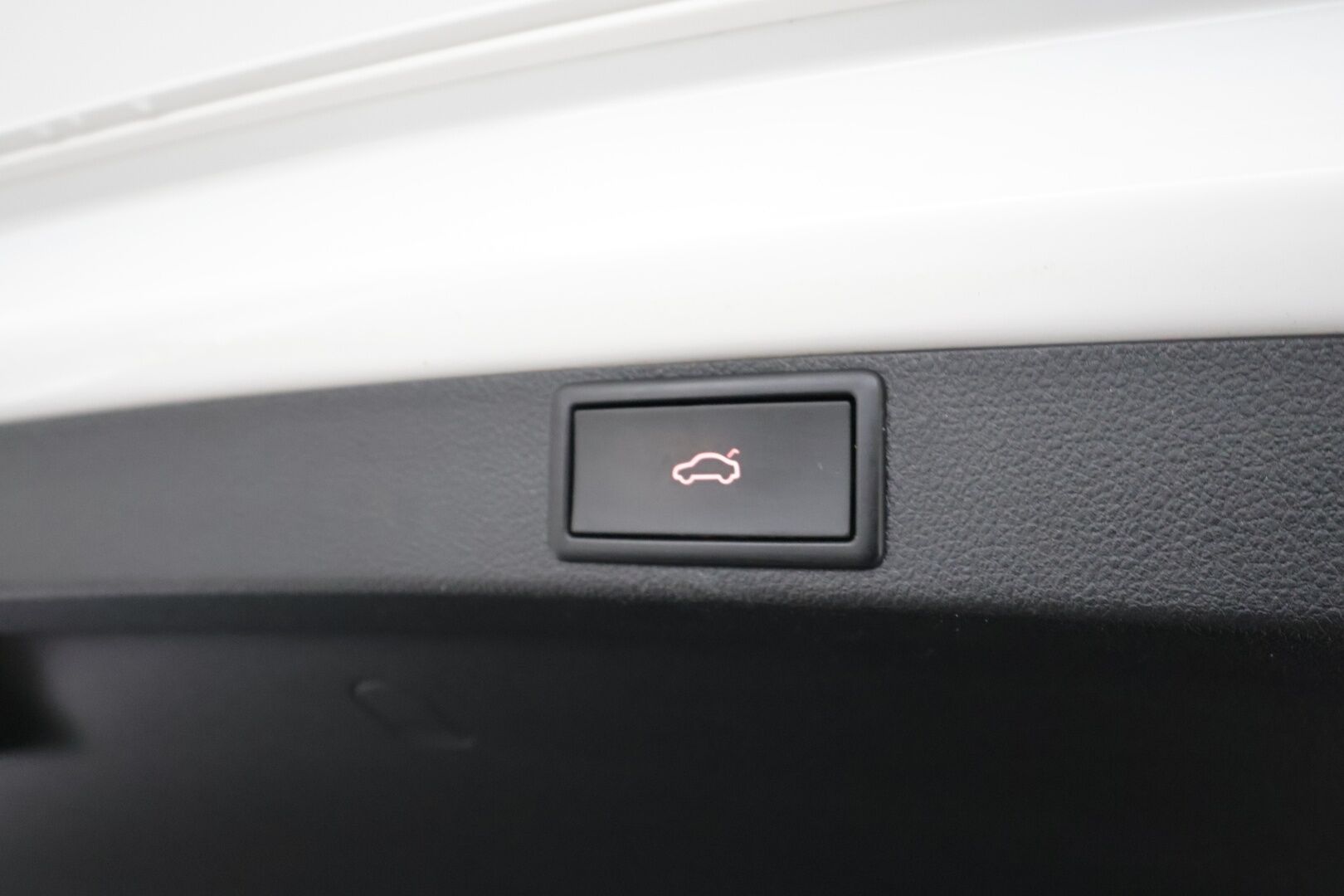 Skoda Octavia 2023 Combi 1.4 TSI PHEV Style iV DSG Autom. - | ACC | Webasto | Koukku | Matrix-LED | P.Kamera | Ratinlämmitys | Apple&Android | Kahdet Renkaat | Merkkihuollettu |