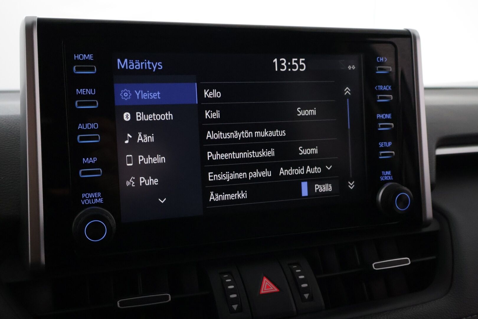 TOYOTA RAV4 2021 Hybrid 2,5 AWD-i Premium - ACC | Lohko | P-kamera | Nahkapenkit | Irroitettava koukku | BLIS | Muistipenkki | Ratinlämmitin | KeyLessGo | CarPlay | LED