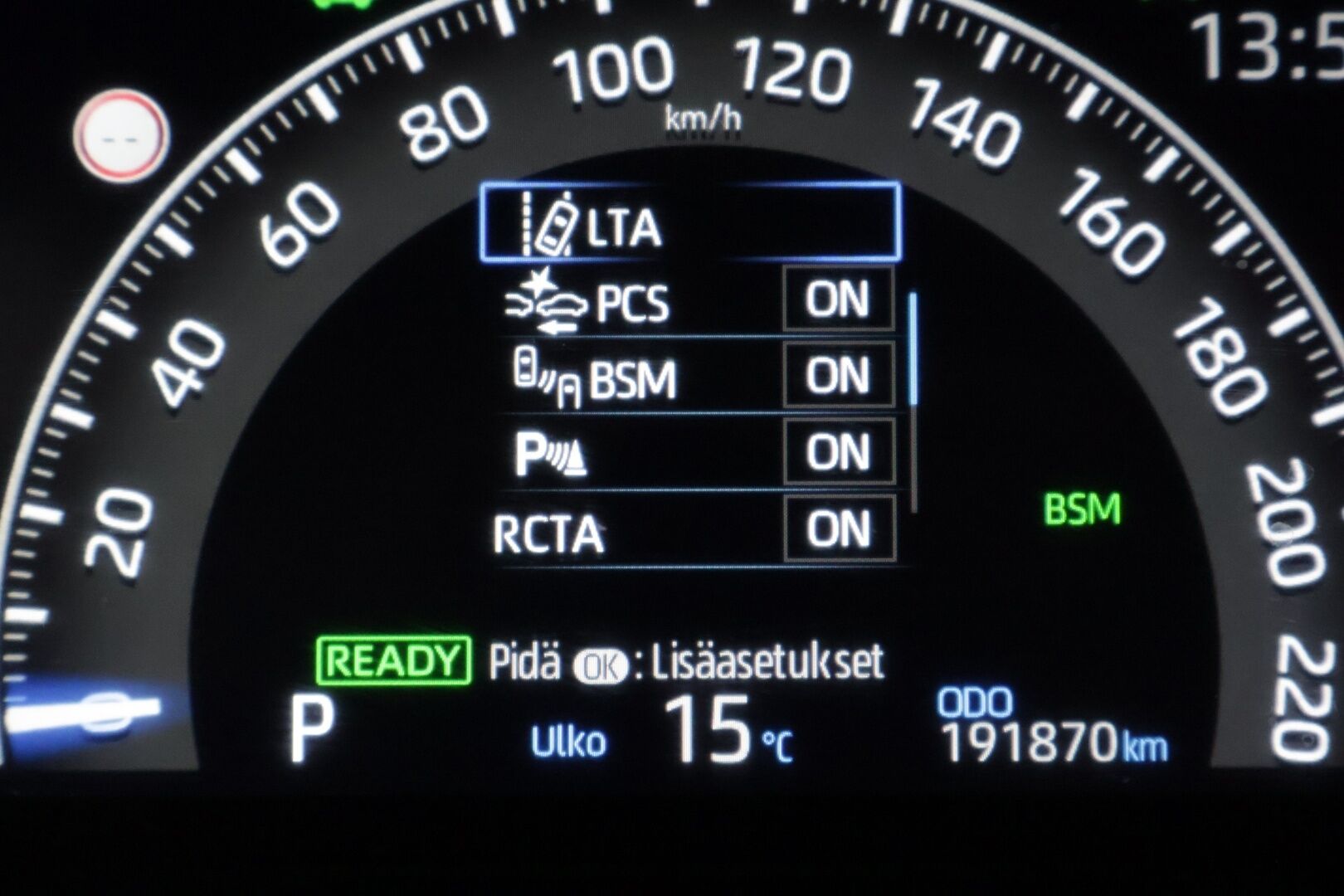 TOYOTA RAV4 2021 Hybrid 2,5 AWD-i Premium - ACC | Lohko | P-kamera | Nahkapenkit | Irroitettava koukku | BLIS | Muistipenkki | Ratinlämmitin | KeyLessGo | CarPlay | LED