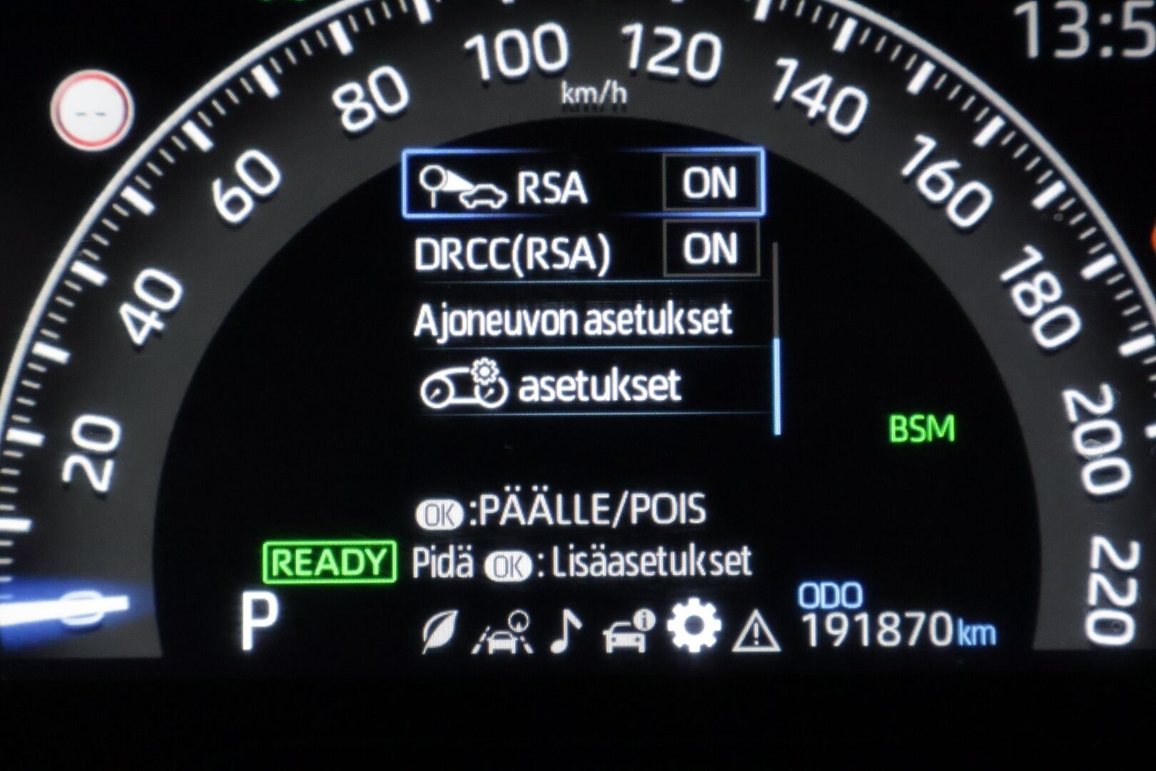 TOYOTA RAV4 2021 Hybrid 2,5 AWD-i Premium - ACC | Lohko | P-kamera | Nahkapenkit | Irroitettava koukku | BLIS | Muistipenkki | Ratinlämmitin | KeyLessGo | CarPlay | LED