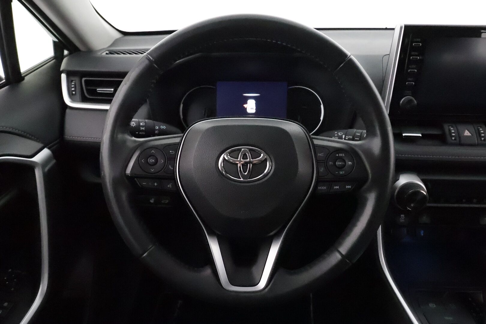 TOYOTA RAV4 2021 Hybrid 2,5 AWD-i Premium - ACC | Lohko | P-kamera | Nahkapenkit | Irroitettava koukku | BLIS | Muistipenkki | Ratinlämmitin | KeyLessGo | CarPlay | LED