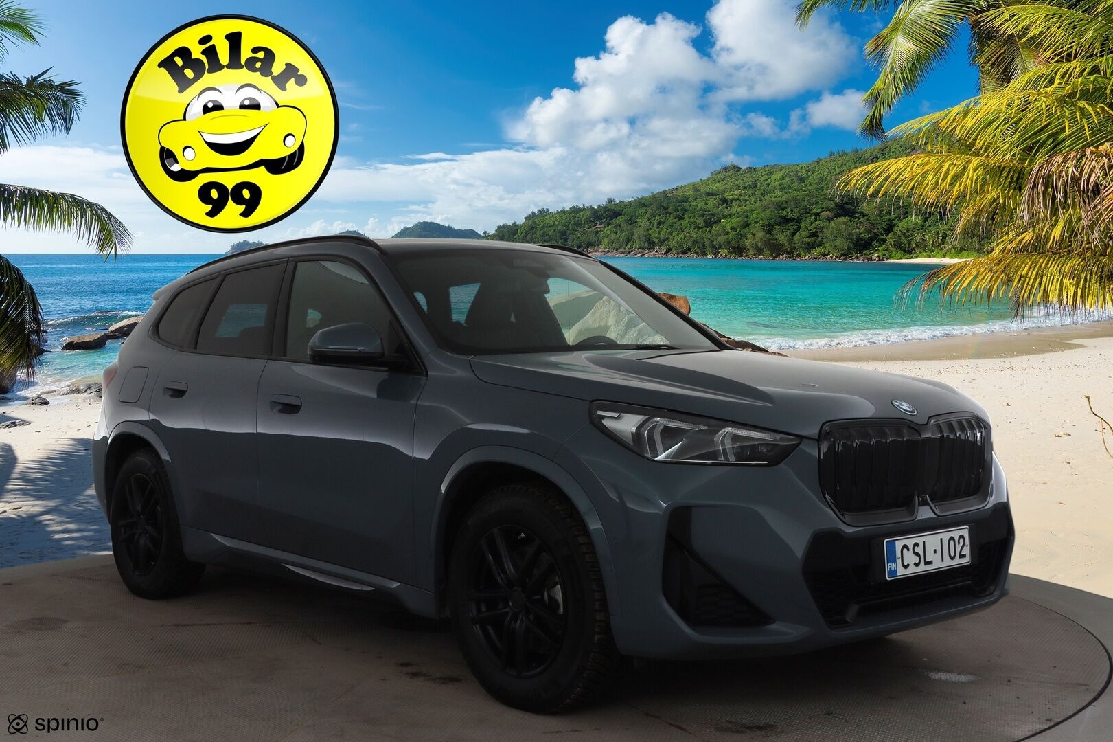 BMW iX1 2023 xDrive 30 M Sport * ACC / HUD / Koukku / Hierovat penkit muistilla / H&K / Panorama / 360° / Adapt.LED * - Akku kuntotarkastettu SoH 98,1% / Supervarusteet
