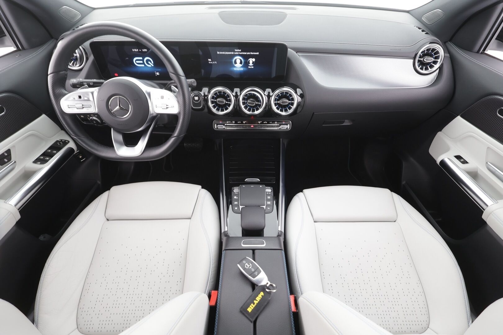 Mercedes-Benz EQA 2021 350 4MATIC Business Edition 1 - | DTR+ | Widescreen | Ambient | Sporttinahat | P.kamera | Navi | Apple & Android | Sähk. takaluukku | 