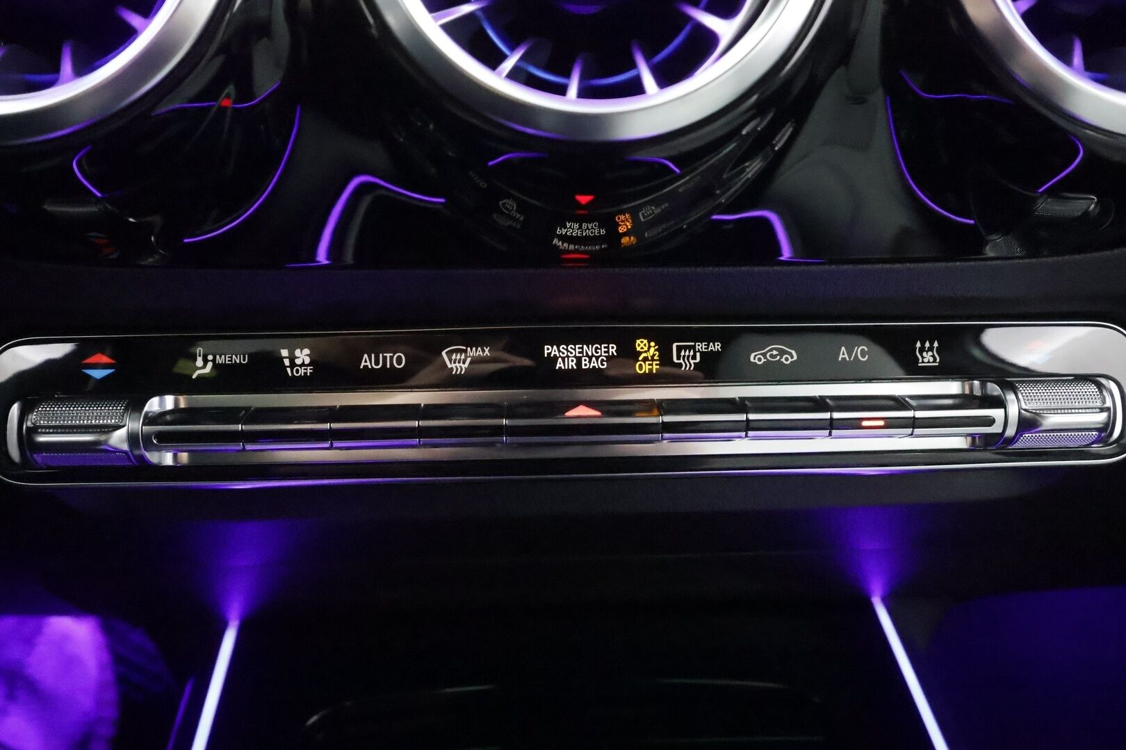 Mercedes-Benz EQA 2021 350 4MATIC Business Edition 1 - | DTR+ | Widescreen | Ambient | Sporttinahat | P.kamera | Navi | Apple & Android | Sähk. takaluukku | 