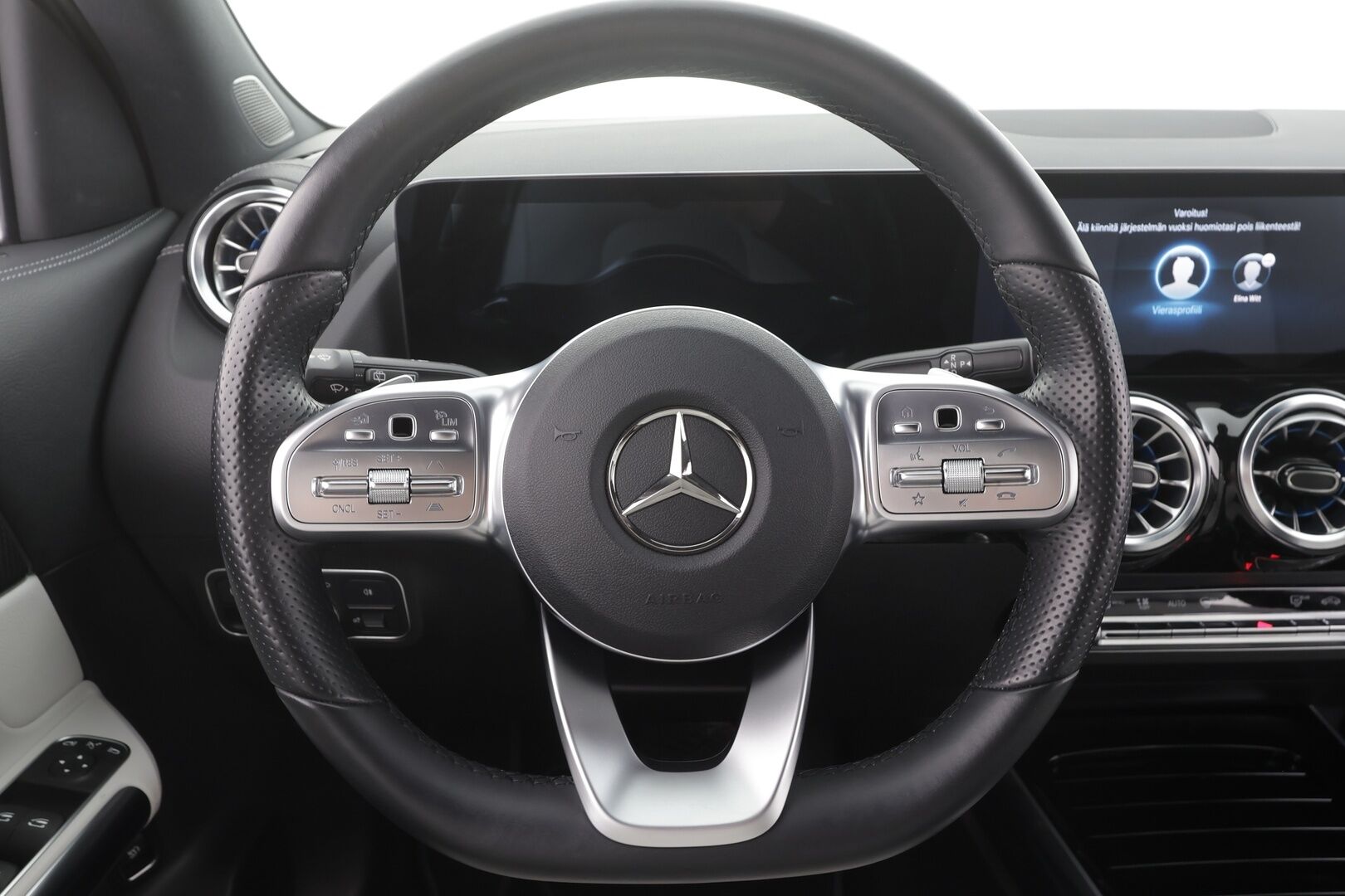 Mercedes-Benz EQA 2021 350 4MATIC Business Edition 1 - | DTR+ | Widescreen | Ambient | Sporttinahat | P.kamera | Navi | Apple & Android | Sähk. takaluukku | 
