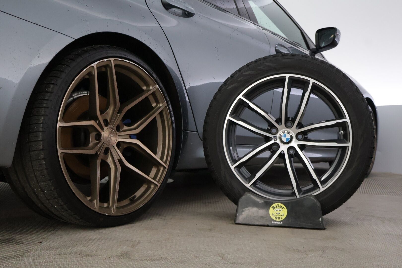 BMW 520 2021 G31 Touring A xDrive M-Sport MHEV LCI * Adapt. Cruise / Webasto / Hifi / Display Key / P.kamera / Prof. Navi / Koukku * - Kovilla Varusteilla / 21" vanteet 