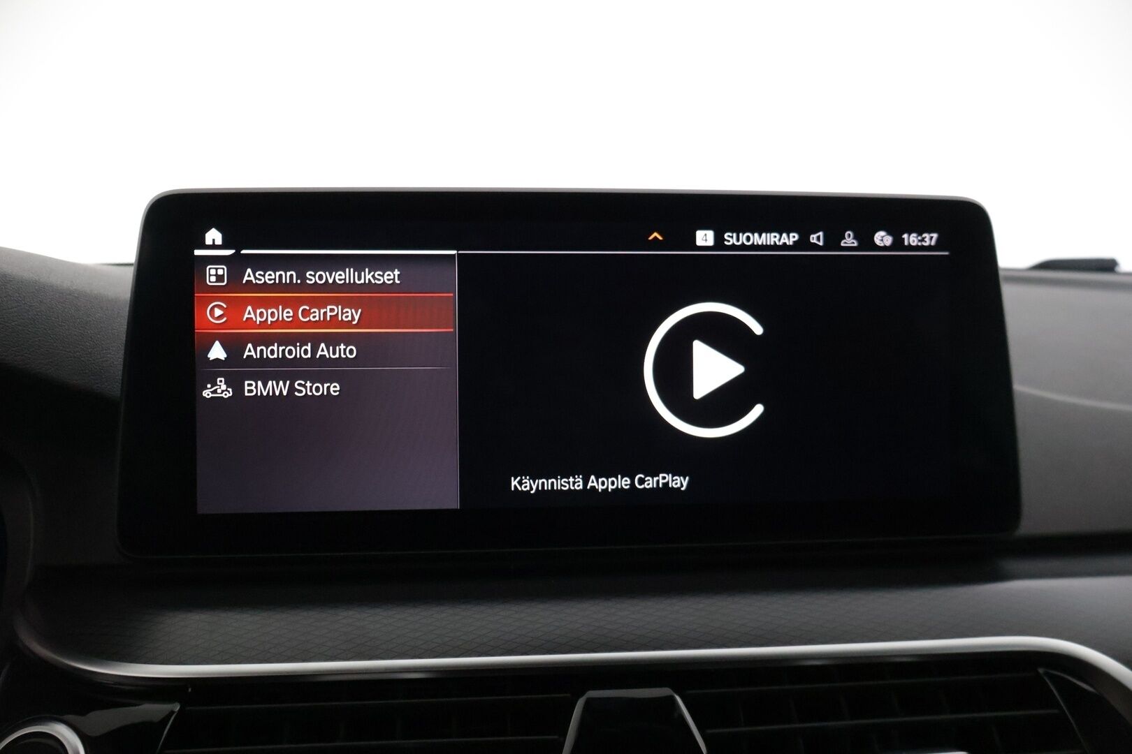 BMW 520 2021 G31 Touring A xDrive M-Sport MHEV LCI * Adapt. Cruise / Webasto / Hifi / Display Key / P.kamera / Prof. Navi / Koukku * - Kovilla Varusteilla / 21" vanteet 