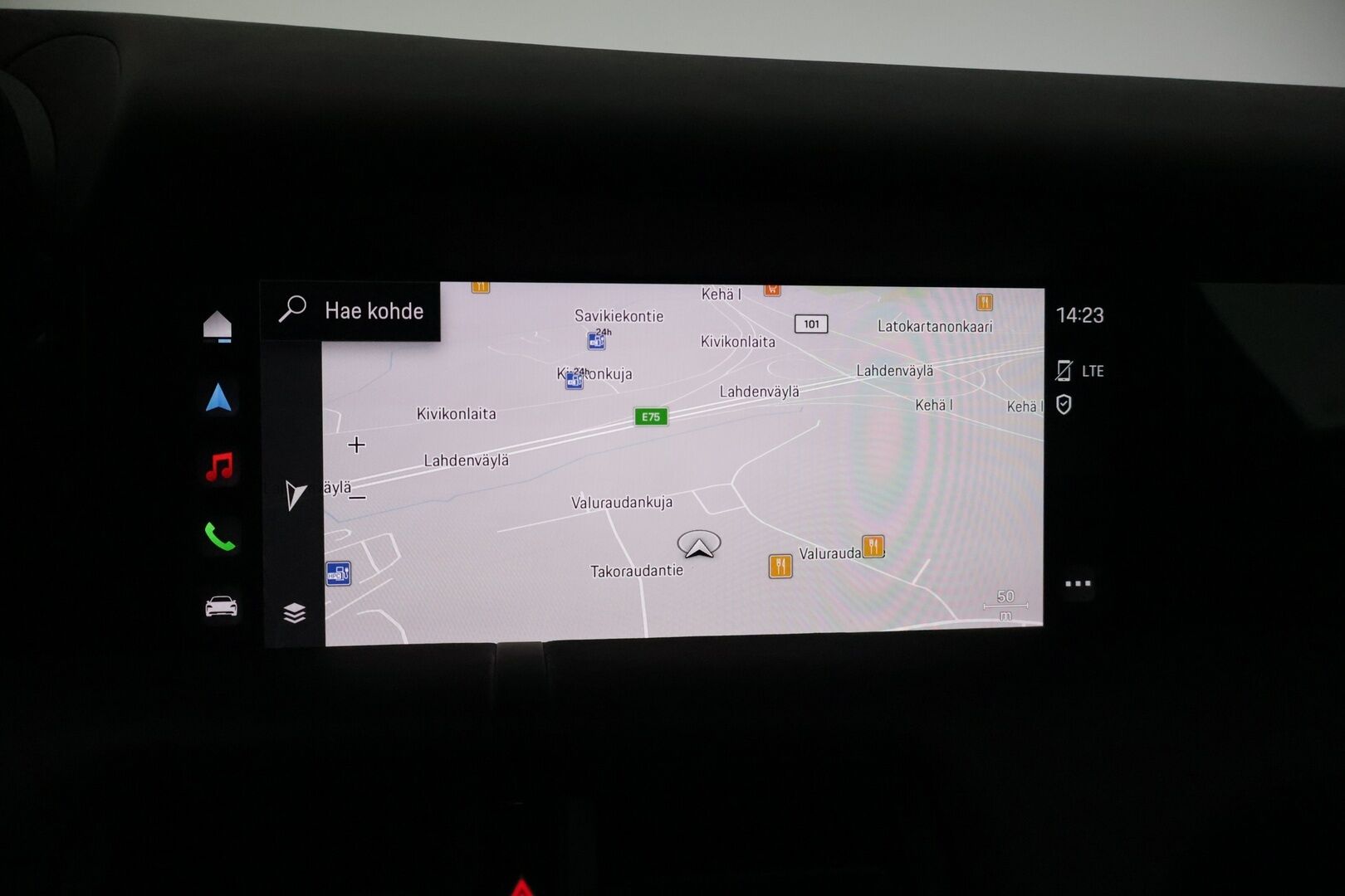 PORSCHE TAYCAN 2022 4 Cross Turismo * ILP / Bose / ACC / 14-suunt. ist. / P.kamera / Ilma-alusta / Ilmastoidut Sportnahat Muistilla / Navi / Keyless * - Näyttävällä ja harvinaisella erikoisvärillä! / 2x Latauskaapelit / Merkkihuollettu! - HULLUT BLACKWEEK JATKOT - KORKOTARJOUS 2,49%