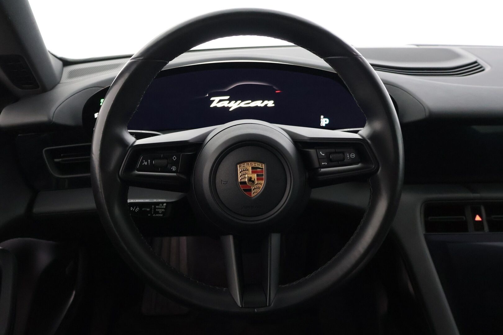 PORSCHE TAYCAN 2022 4 Cross Turismo * ILP / Bose / ACC / 14-suunt. ist. / P.kamera / Ilma-alusta / Ilmastoidut Sportnahat Muistilla / Navi / Keyless * - Näyttävällä ja harvinaisella erikoisvärillä! / 2x Latauskaapelit / Merkkihuollettu! - HULLUT BLACKWEEK JATKOT - KORKOTARJOUS 2,49%