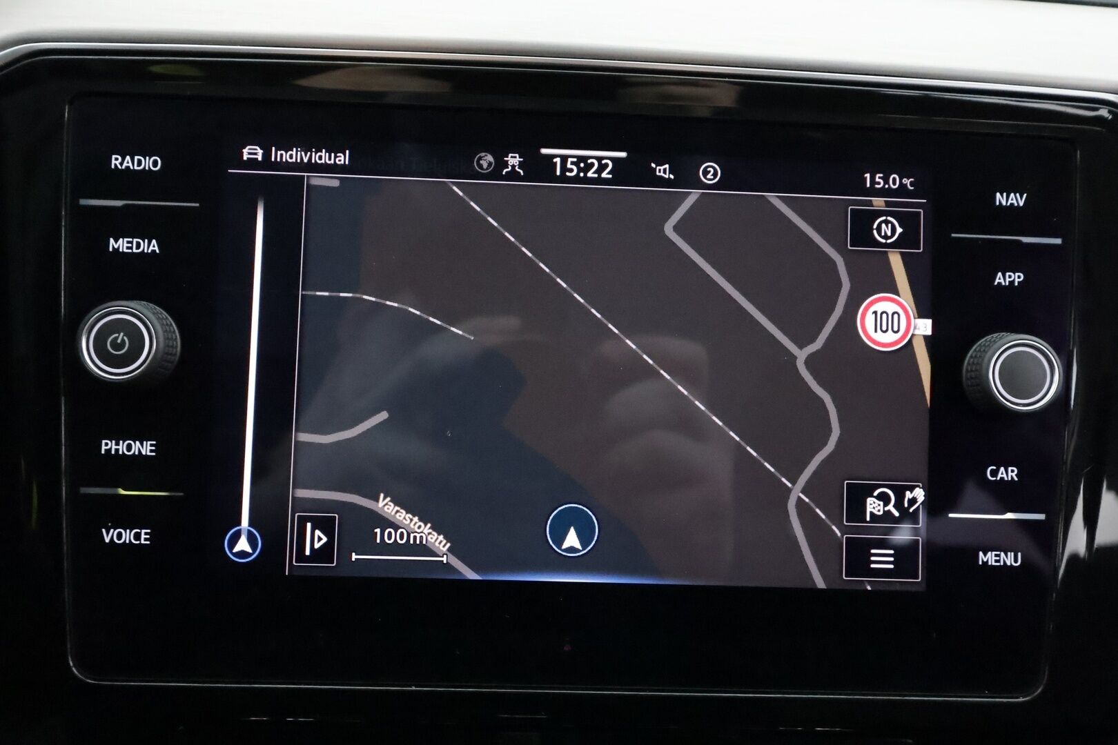 VOLKSWAGEN PASSAT 2021 Variant Alltrack 2,0 TDI SCR 147 kW 4MOTION DSG - | ACC | Webasto | Koukku | IQ.Light | Digimittaristo | P.kamera | Travel Assist | P.kamera | Navi | Apple & Android | Ergocomfort | Merkkihuollot | - KORKO VAIN 3,99 %
