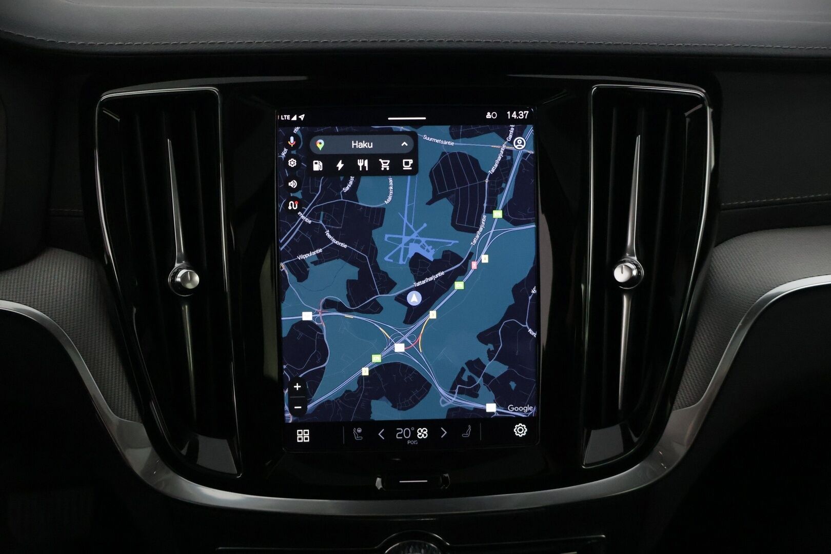 Volvo S60 2024 T8 AWD Long Range High Performance Ultimate Dark * ACC / HUD / Panorama / H&K / 360° / Muistipenkit / BLIS / Facelift / Full LED * - Akku kuntotarkastettu! / Merkkihuollettu - HULLUT JOULUT KORKOTARJOUS 2,49% 