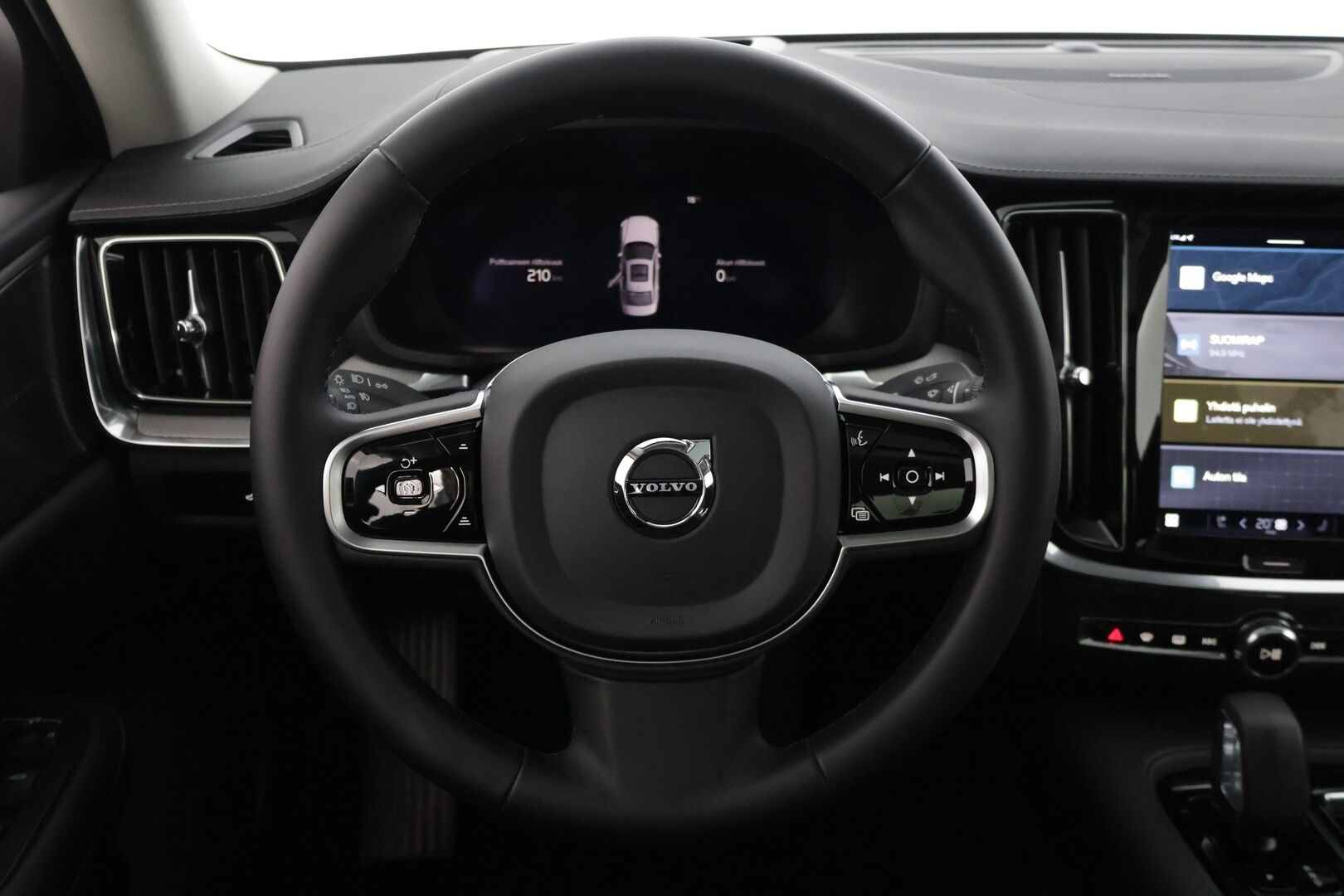 Volvo S60 2024 T8 AWD Long Range High Performance Ultimate Dark * ACC / HUD / Panorama / H&K / 360° / Muistipenkit / BLIS / Facelift / Full LED * - Akku kuntotarkastettu! / Merkkihuollettu - HULLUT JOULUT KORKOTARJOUS 2,49% 