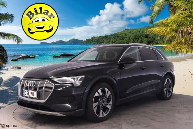 AUDI E-TRON 2022