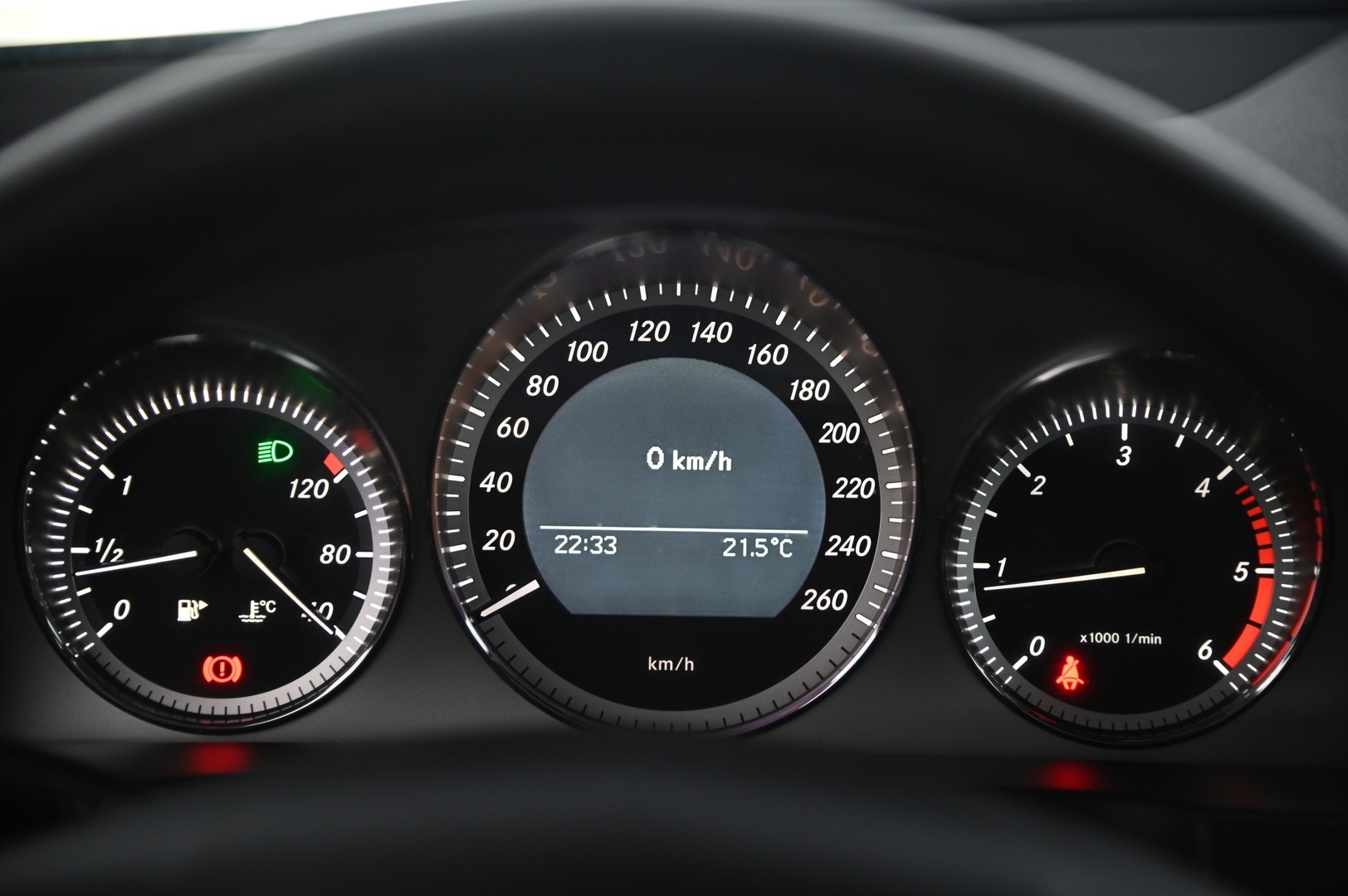 Mercedes-Benz C 2011 220 CDI AMG - Panorama | Navi | BT | Vakkari | 2x renkaat&alumiinivanteet 