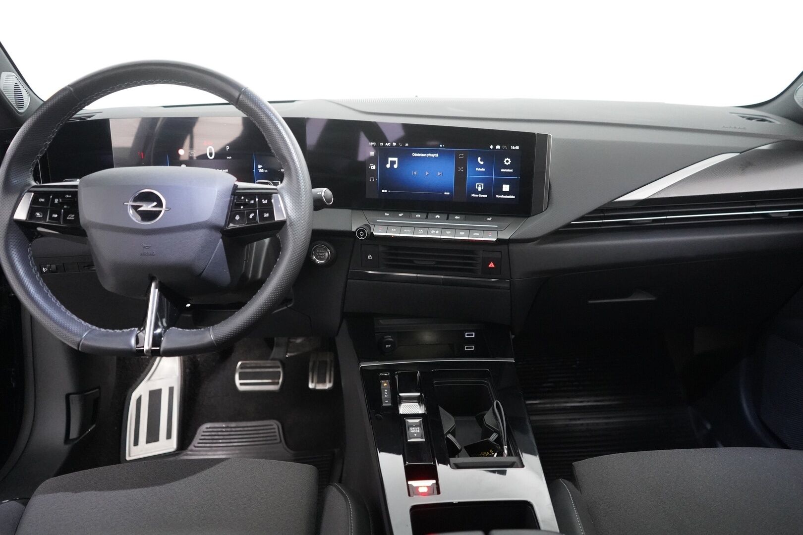 Opel Astra 2024 5-ov Innovation Plus 130 Turbo A - ACC | 360-kamera | Keyless | AGR-istuin | Kahdet renkaat vanteineen