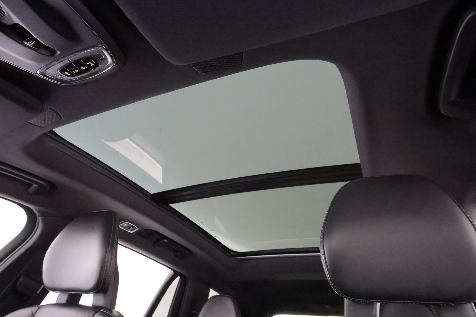 Volvo XC90 2016 D5 AWD Momentum aut - Ei Adblue | ACC | Panorama | Full-LED | Sporttinahat muistilla |Lisälämmitin |Applecarplay