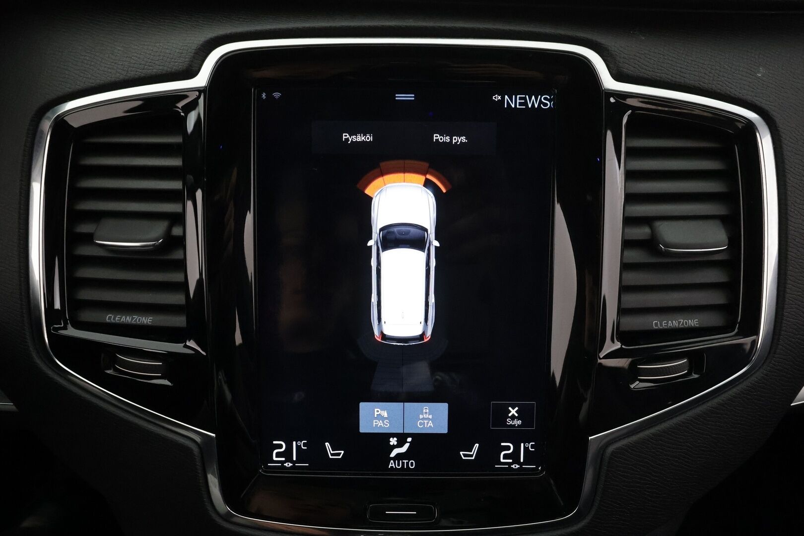 Volvo XC90 2016 D5 AWD Momentum aut * ACC / Panorama / Full-LED / Sporttinahat muistilla / Lisälämmitin / Applecarplay * - *Ei Adblue / Kahdet renkaat* - HULLUT AVAJAISHULINAT KORKOTARJOUS 3,29 %