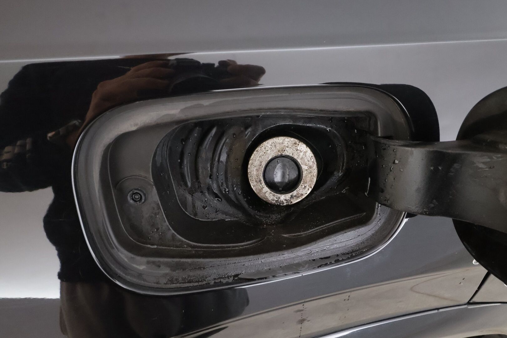 Volvo XC90 2016 D5 AWD Momentum aut * ACC / Panorama / Full-LED / Sporttinahat muistilla / Lisälämmitin / Applecarplay * - *Ei Adblue / Kahdet renkaat*