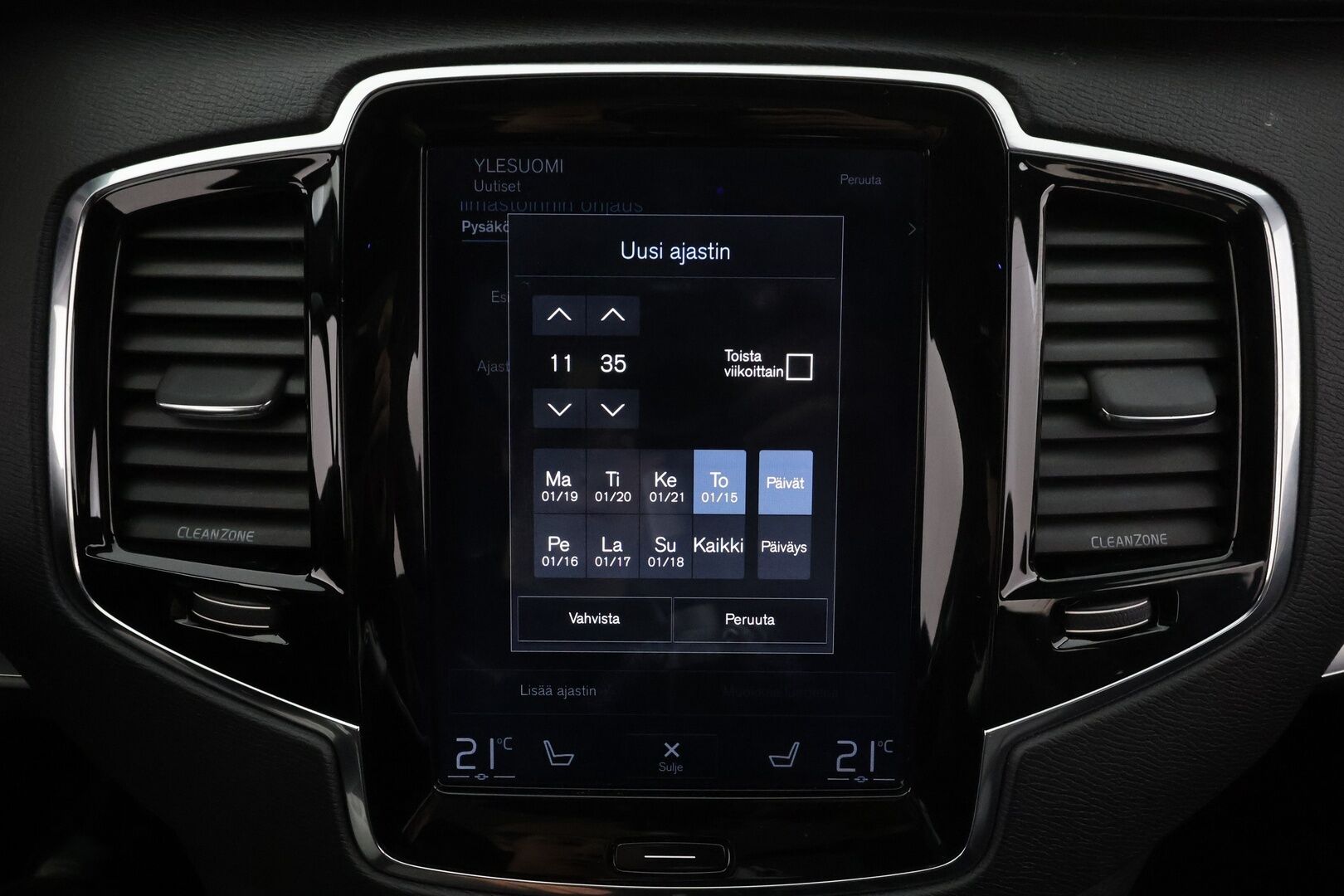 Volvo XC90 2016 D5 AWD Momentum aut * ACC / Panorama / Full-LED / Sporttinahat muistilla / Lisälämmitin / Applecarplay * - Kahdet renkaat