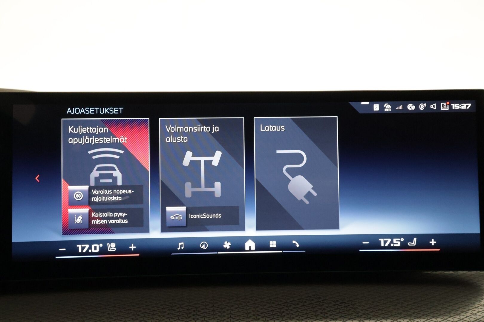 BMW I4 M60 2025 xDrive Fully Charged - | ACC | Koukku | Lisälämmitin | 360-Kamera | H/K | HUD | Widescreen | Muistipenkki | 1.Om Suomi-auto | Kahdet Renkaat | Merkkihuollettu |